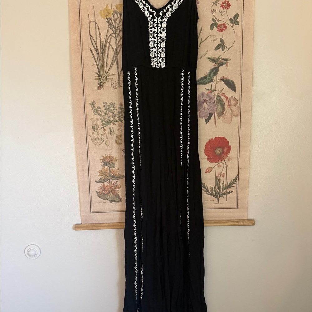 American Rag Co Black and white boho embroidered jumpsuit - Picture 2 of 8